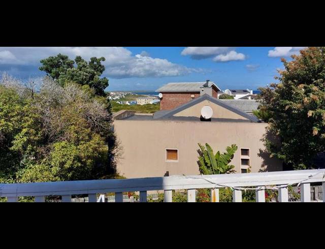 3 BEDROOM HOUSE FOR SALE IN DE KELDERS